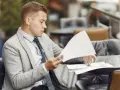 Prawnik po studiach: Aplikacja czy biznes? Co wybrać na start?
