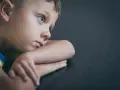 Do kiedy zdalne w przedszkolu? Decyzje lokalne i zasiłek opiekuńczy