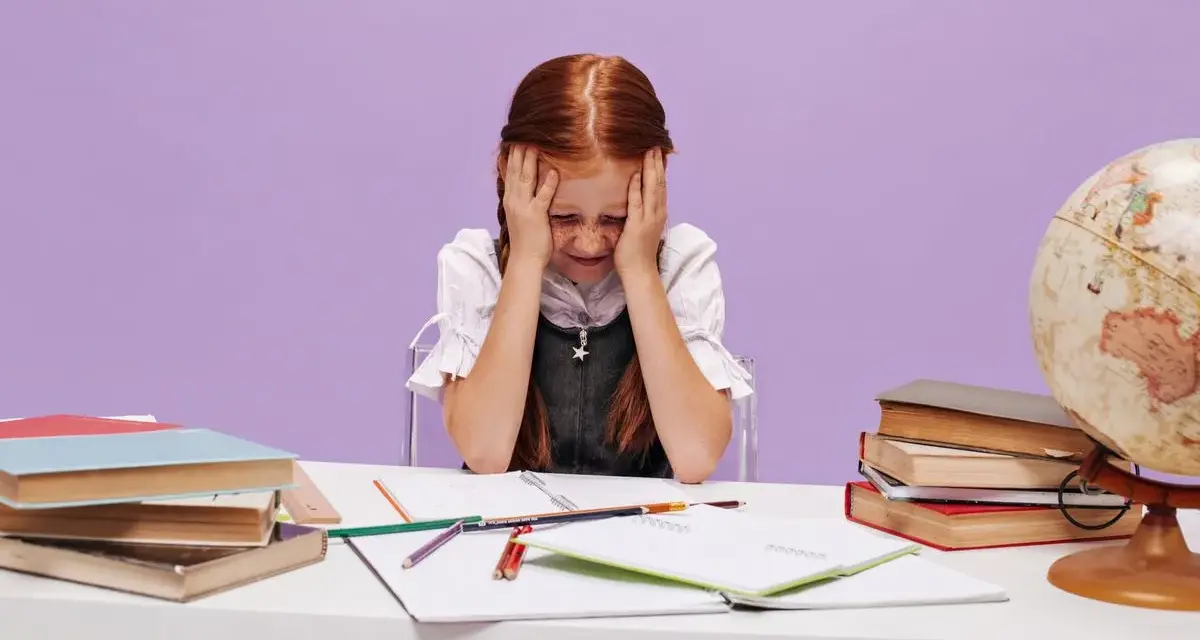Dysleksja rozwojowa: objawy, diagnoza, wsparcie. Jak pomóc dziecku?