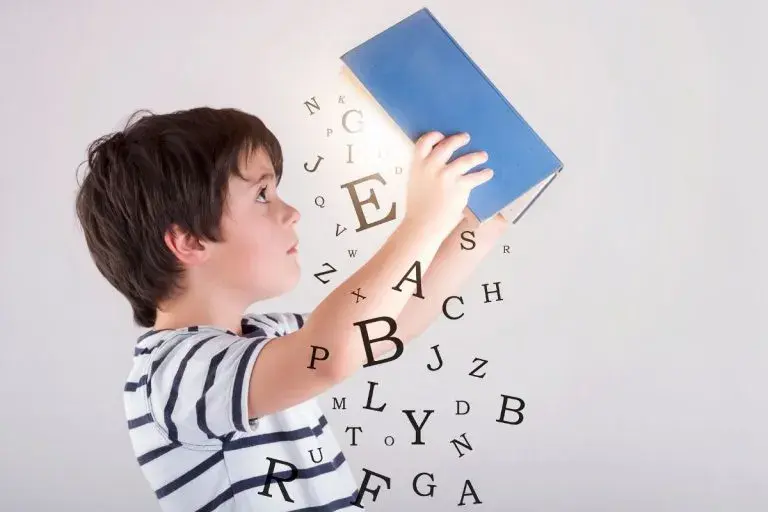 Dysleksja to nie lenistwo! Objawy, diagnoza i skuteczna pomoc.