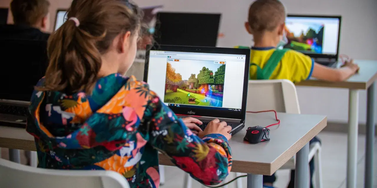 Kursy programowania Wrocław: Jak wybrać najlepszy dla siebie?