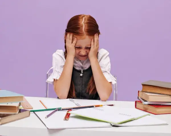 Dysleksja rozwojowa: objawy, diagnoza, wsparcie. Jak pomóc dziecku?