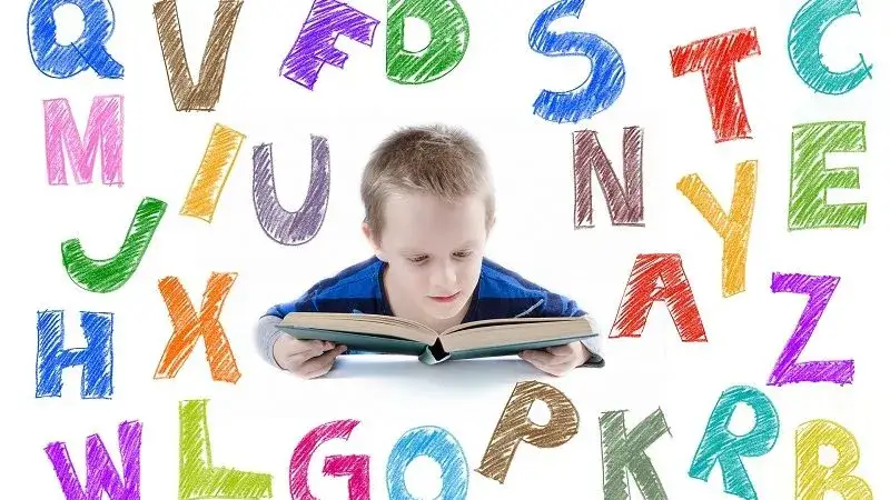 dziecko z dysleksją objawy w szkole lub przedszkolu