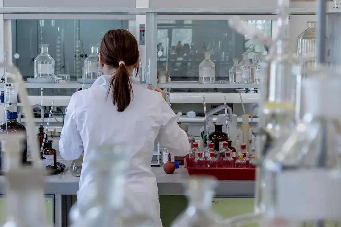 Praca w laboratorium Sanepidu